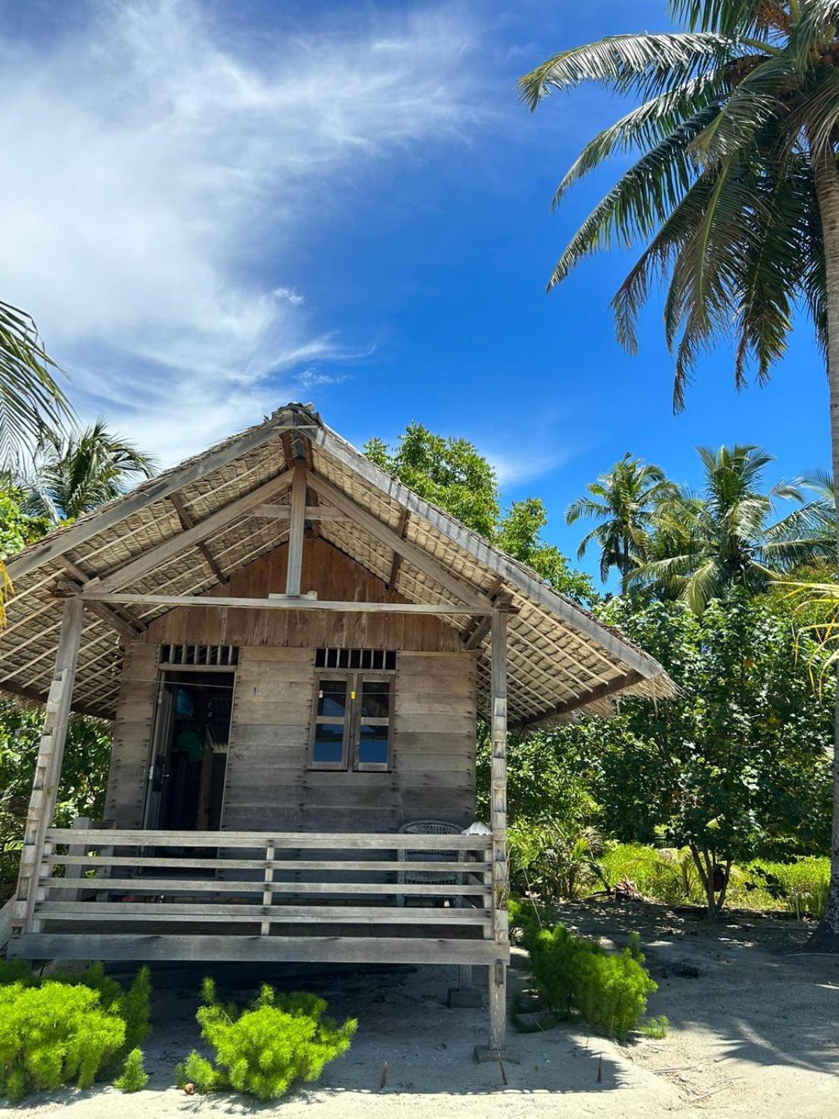 Palambak Paradise Resort Pulau Banyak Pulau Palambakbesar ภายนอก รูปภาพ